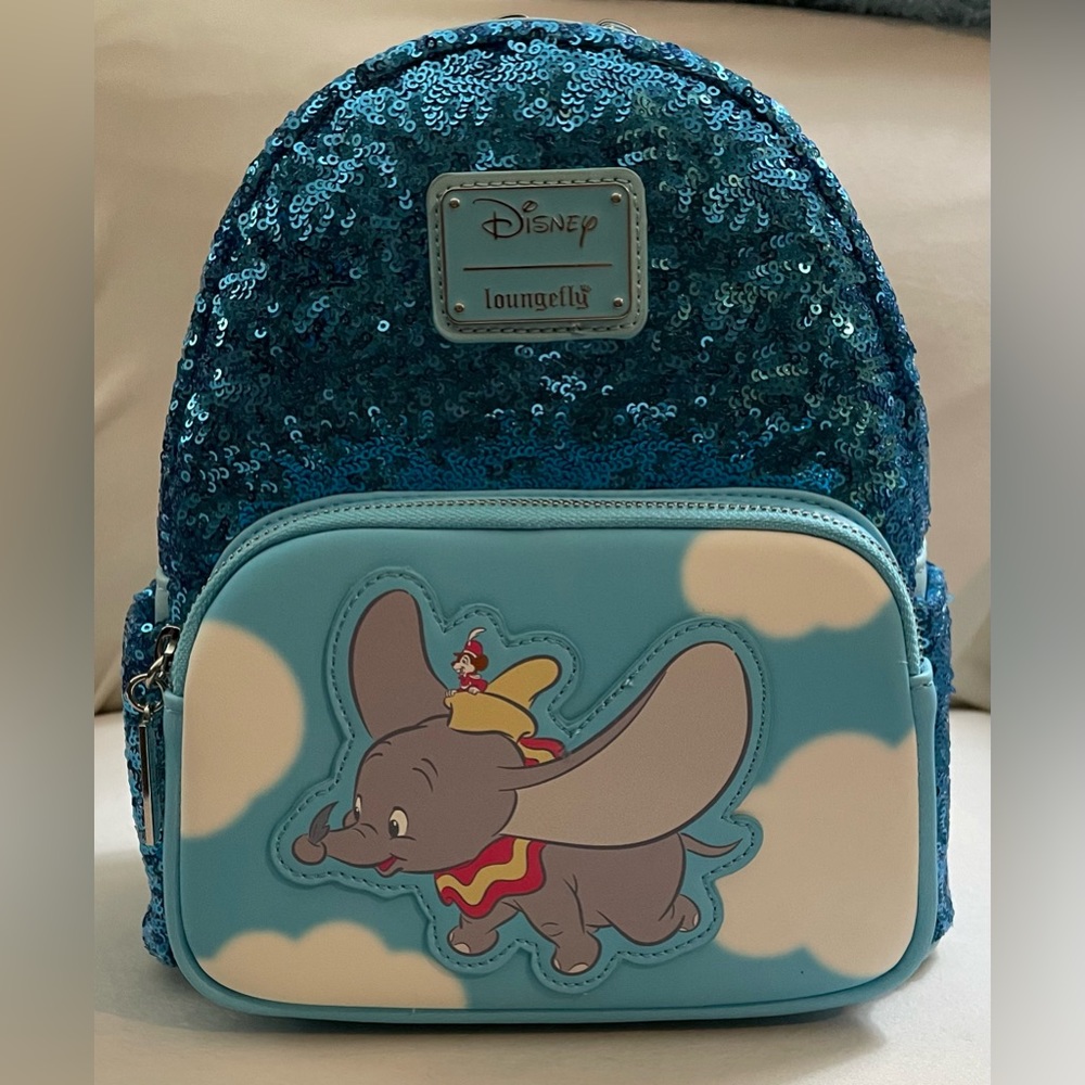 NWT! Disney Loungefly Dumbo Sequin Mini Backpack - Picture 5 of 15